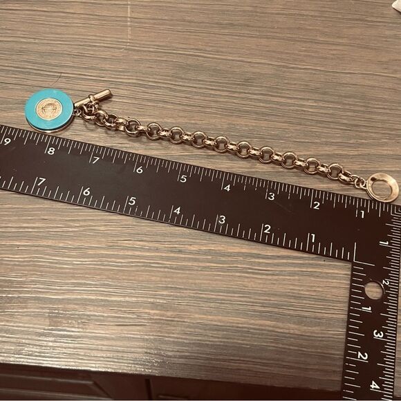 Marc Jacobs Gold Chunky Chain Bracelet Teal Blue Blue Medallion Toggle - Picture 6 of 7